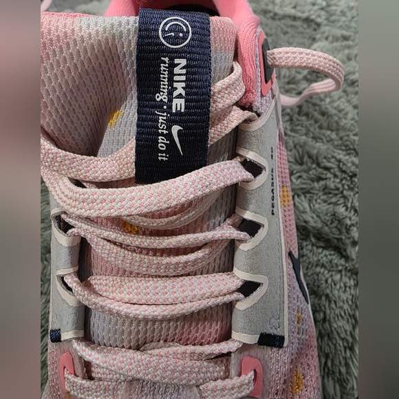 Nike Pink and Blue Athletic Shoes with Cushioned Support - Picture 2 of 9